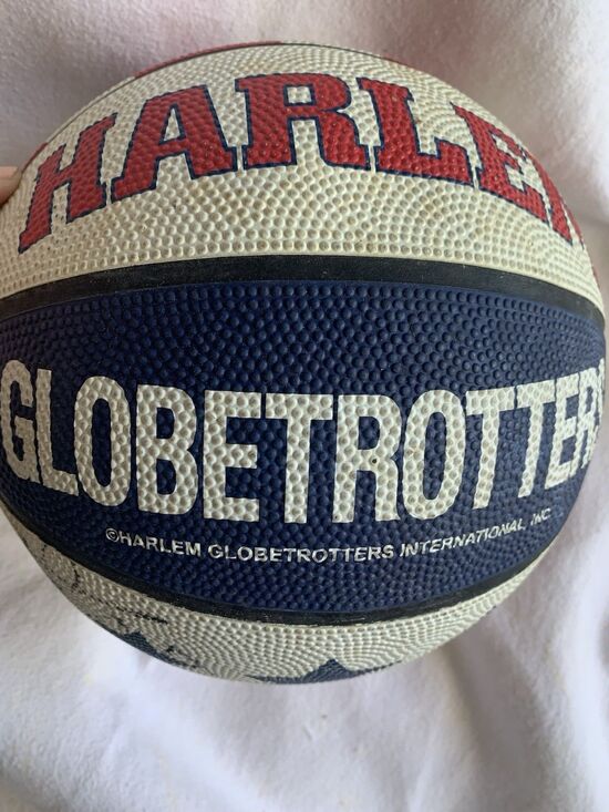 Other - Signed Autographed Baden NBA Basketball Harlem Globetrotters Vtg Ball